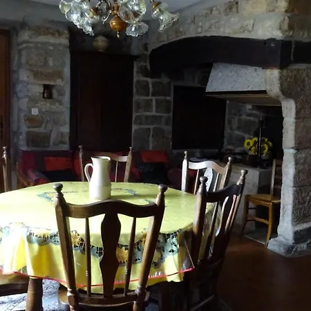 La Manchote Les Assions